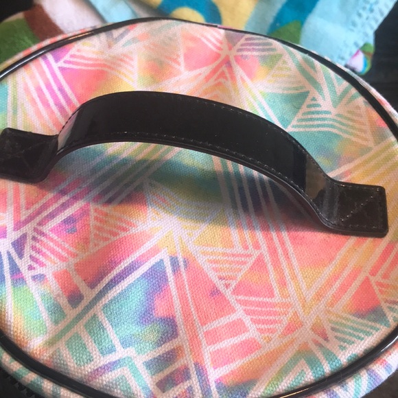 BNWOT VS PINK TRAVEL TOILETRIES CASES - Picture 2 of 8